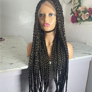 Elegant Braided Wig - Black and Brown